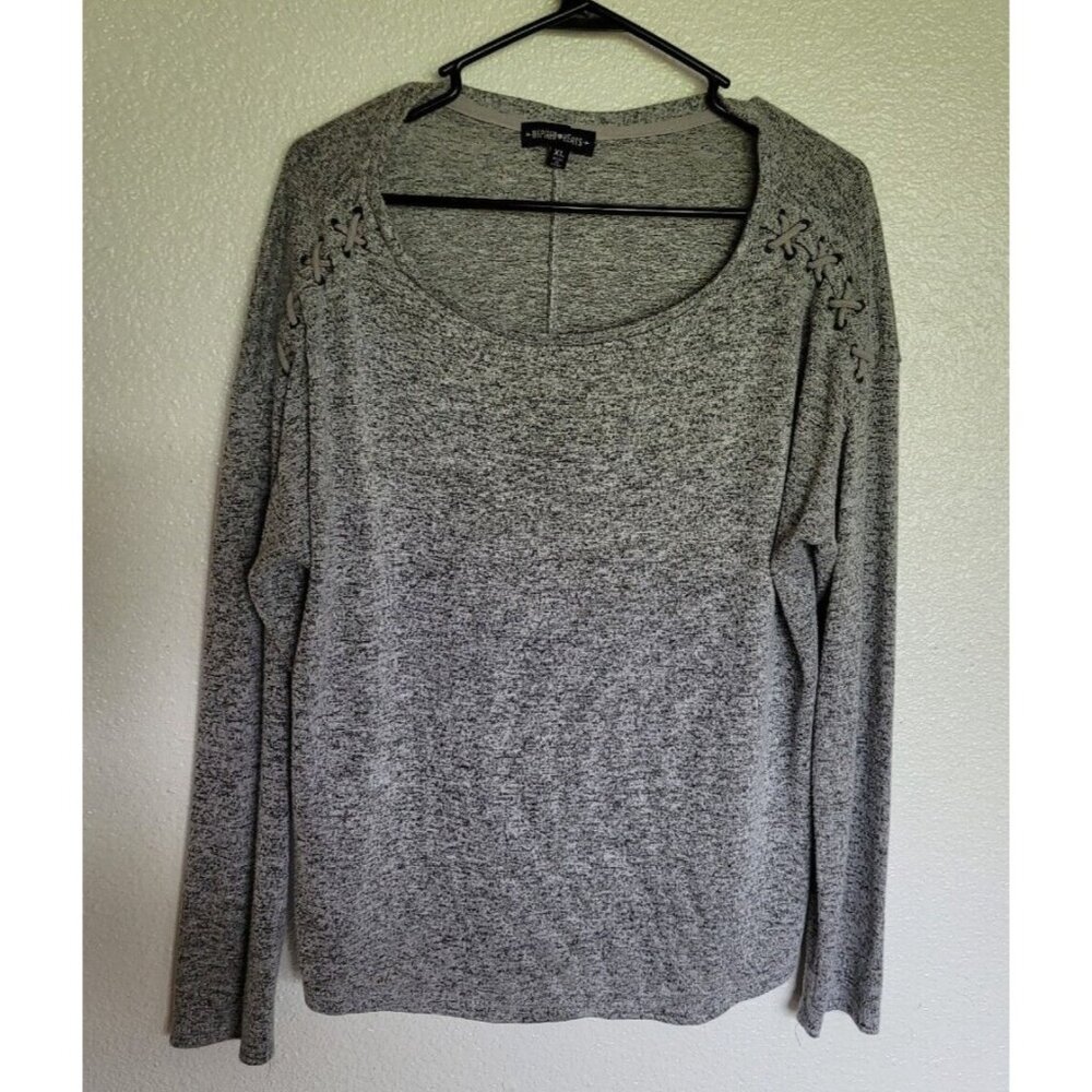 Inspired Hearts‎ women's Long Sleeve Shirt Size XL Gray